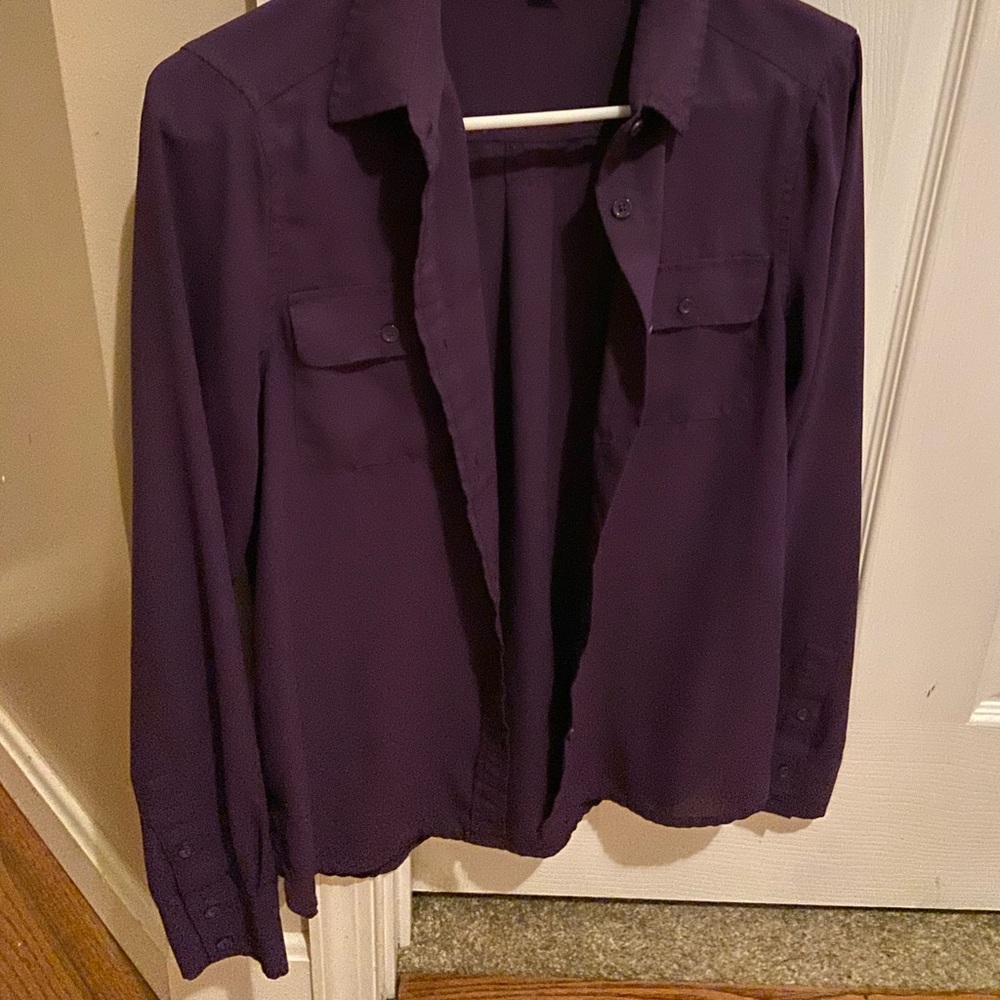 American Eagle small button up